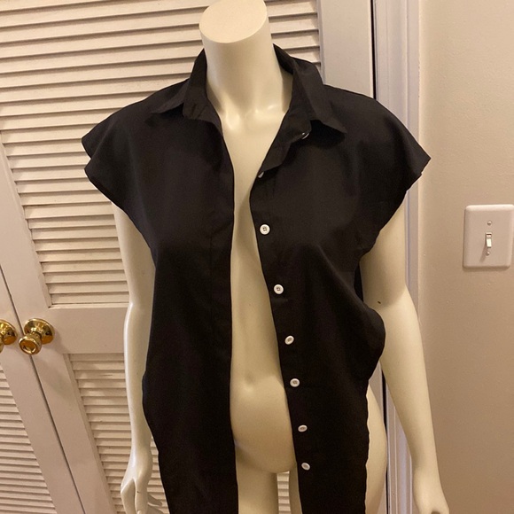 Women’s top - Picture 1 of 4